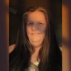 Meet your Posher, Lynnette